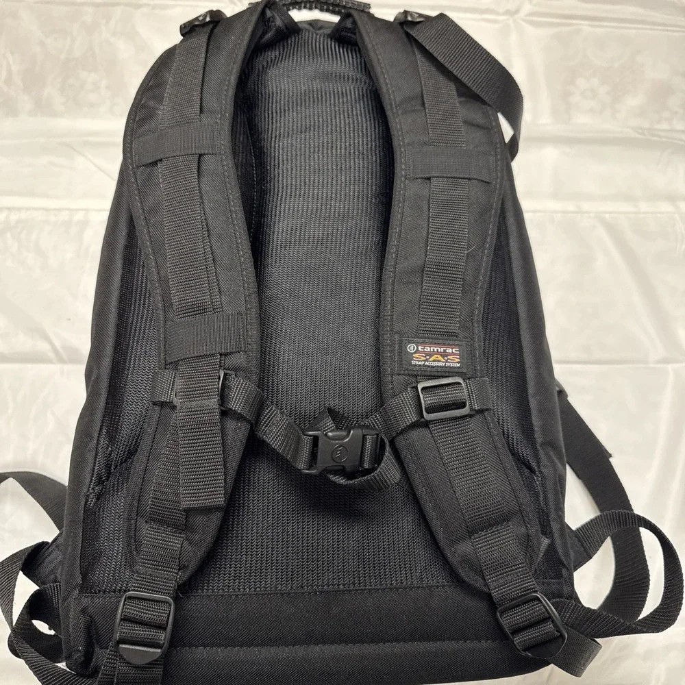 TAMRAC S.A.S PROFESSIONAL‎ CAMERA BACKPACK BLK/GRAY TRAVEL HIKING PADDED 21